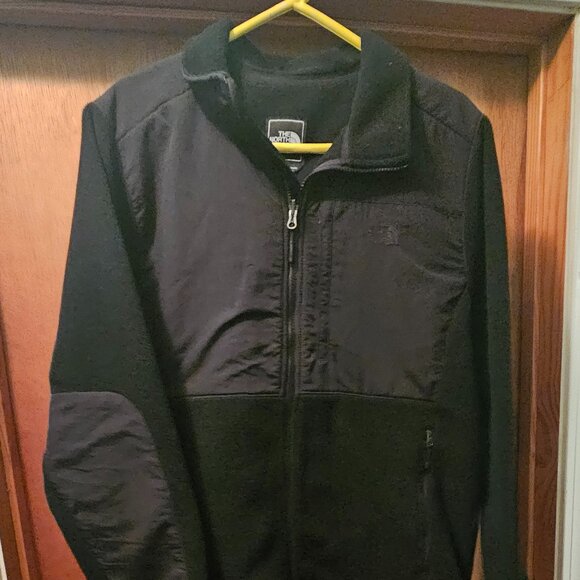 Northface Denali - Picture 1 of 3